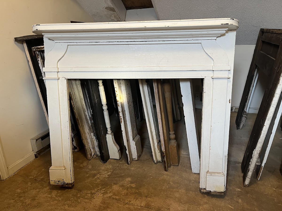 Historic hardware and fixtures